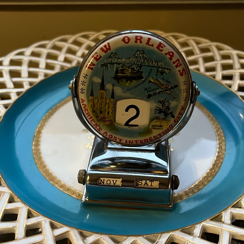 Vintage perpetual desk calendar New Orleans